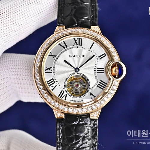 까르띠에 발롱 블루 자개 로마인덱스 여성용 투르비용 39mm