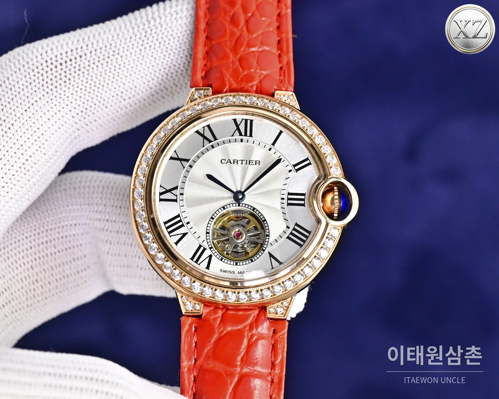 까르띠에 발롱 블루 자개 로마인덱스 여성용 투르비용 39mm