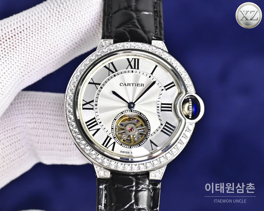 까르띠에 발롱 블루 자개 로마인덱스 여성용 투르비용 39mm