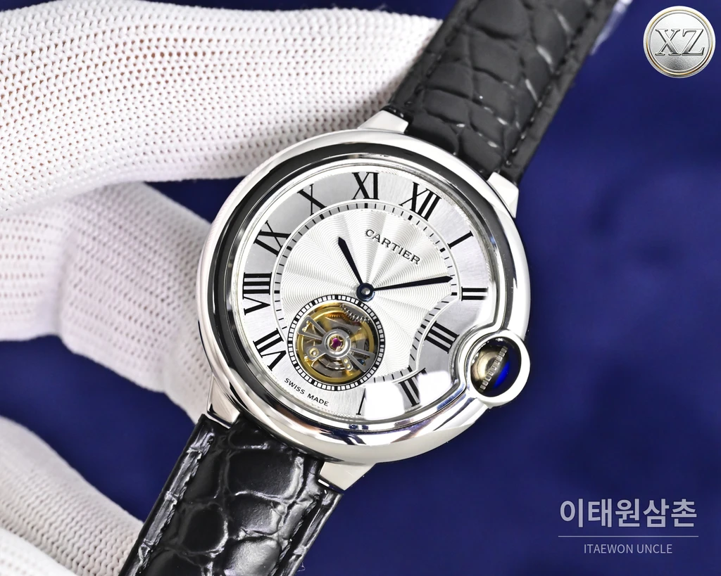 까르띠에 발롱 블루 자개 로마인덱스 여성용 투르비용 39mm