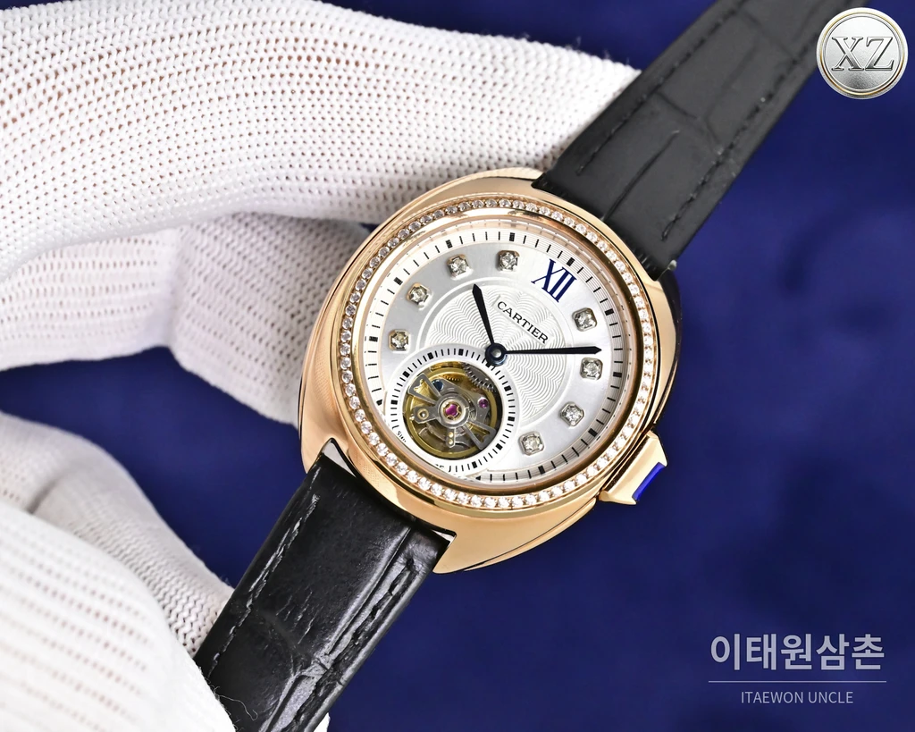 까르띠에 Clé de Cartier 다이아몬드 인덱스 여성용 투르비용 35mm