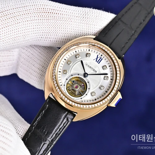 까르띠에 Clé de Cartier 다이아몬드 인덱스 여성용 투르비용 35mm