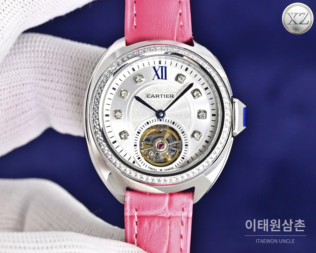 까르띠에 Clé de Cartier 다이아몬드 인덱스 여성용 투르비용 35mm