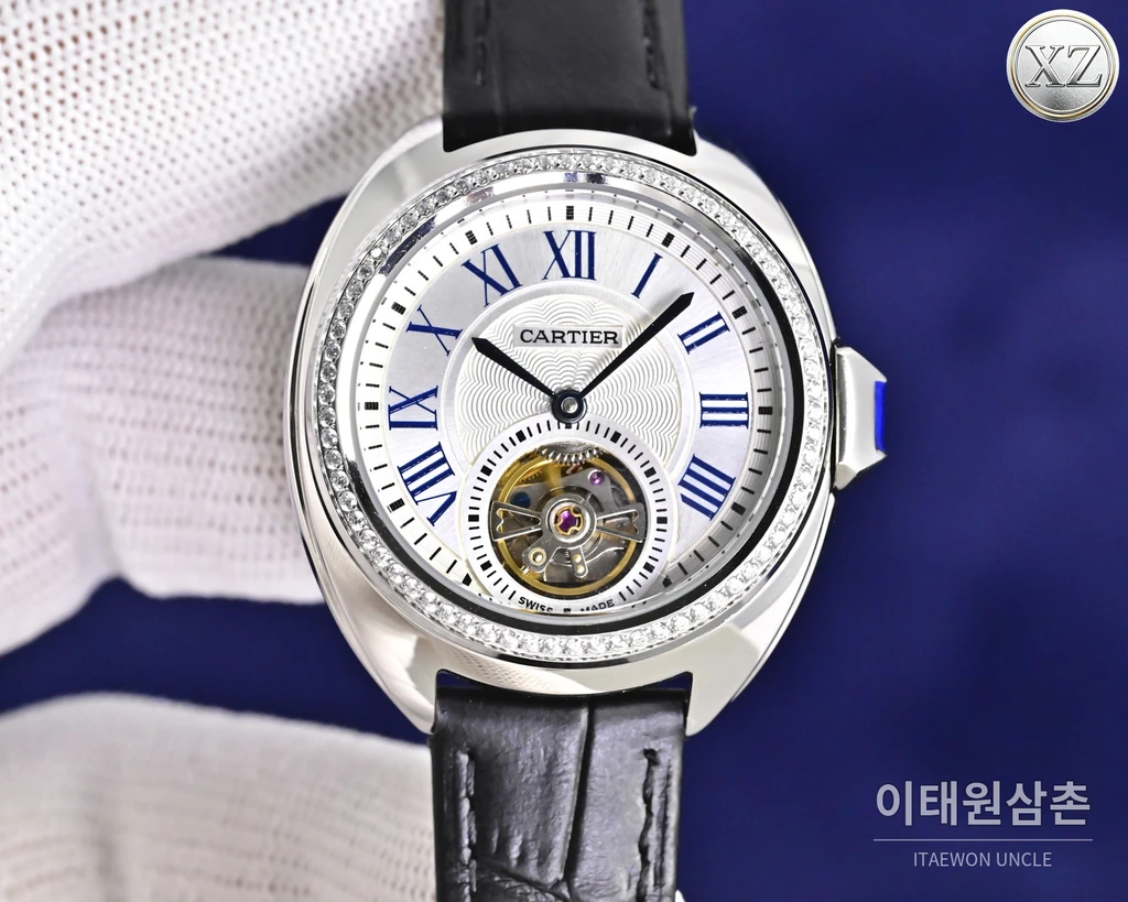 까르띠에 Clé de Cartier 다이아몬드 인덱스 여성용 투르비용 35mm