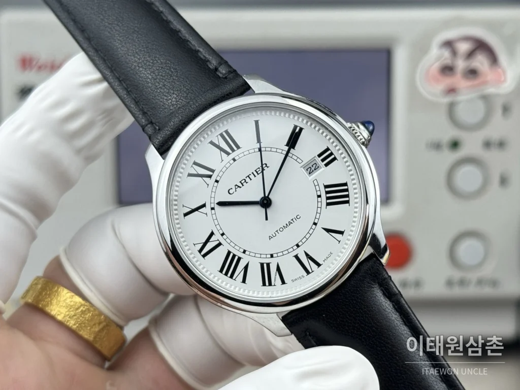 까르띠에 런던 오토매틱 40mm 화이트 다이얼 블랙 가죽 스트랩