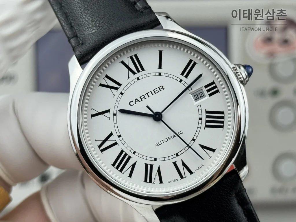 까르띠에 런던 오토매틱 40mm 화이트 다이얼 블랙 가죽 스트랩