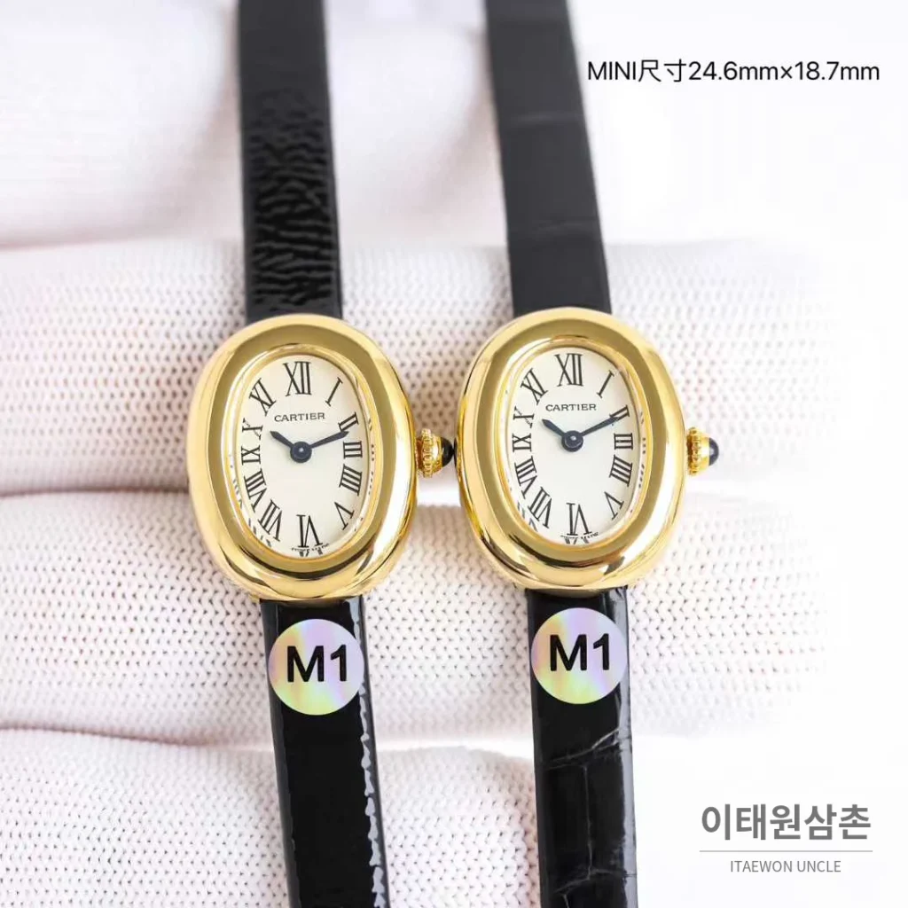 까르띠에 베누아 미니 스틸 화이트다이얼 로만인덱스 블루핸즈 쿼츠 24.6mm (2)