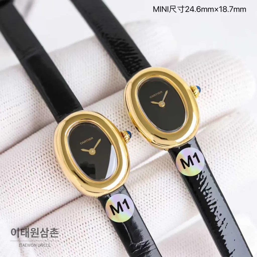 까르띠에 베누아 미니 스틸 화이트다이얼 로만인덱스 블루핸즈 쿼츠 24.6mm