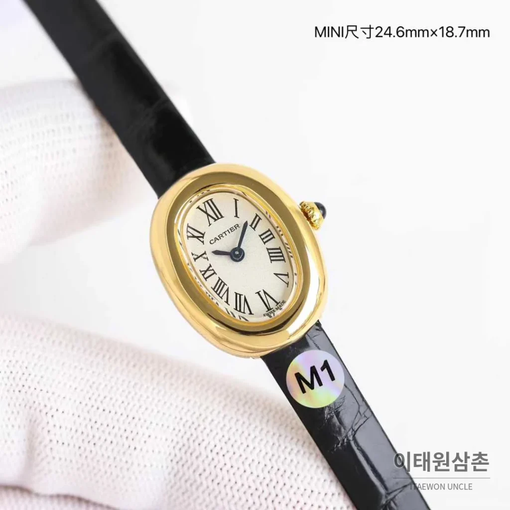 까르띠에 베누아 미니 스틸 화이트다이얼 로만인덱스 블루핸즈 쿼츠 24.6mm (2)