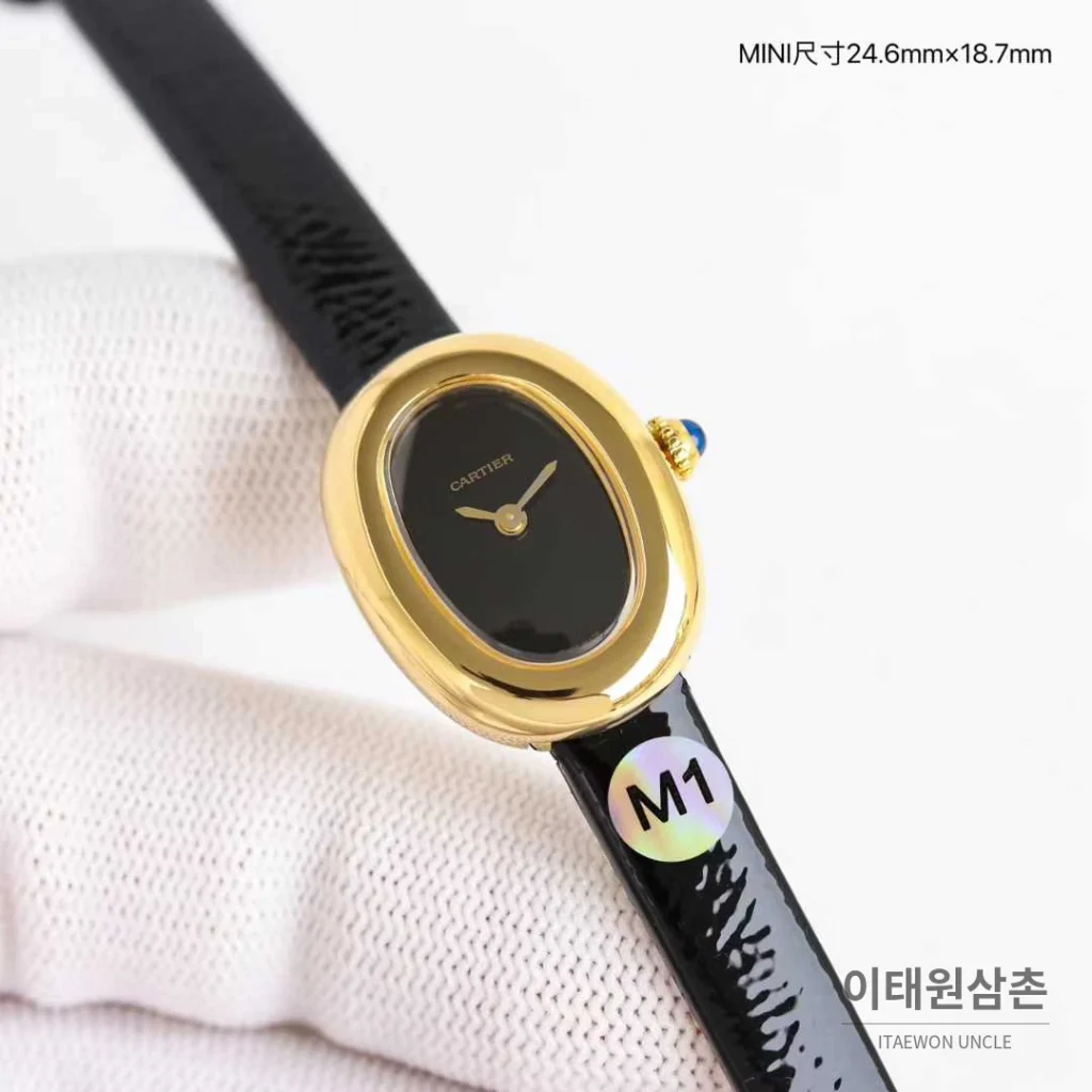 까르띠에 베누아 미니 스틸 화이트다이얼 로만인덱스 블루핸즈 쿼츠 24.6mm