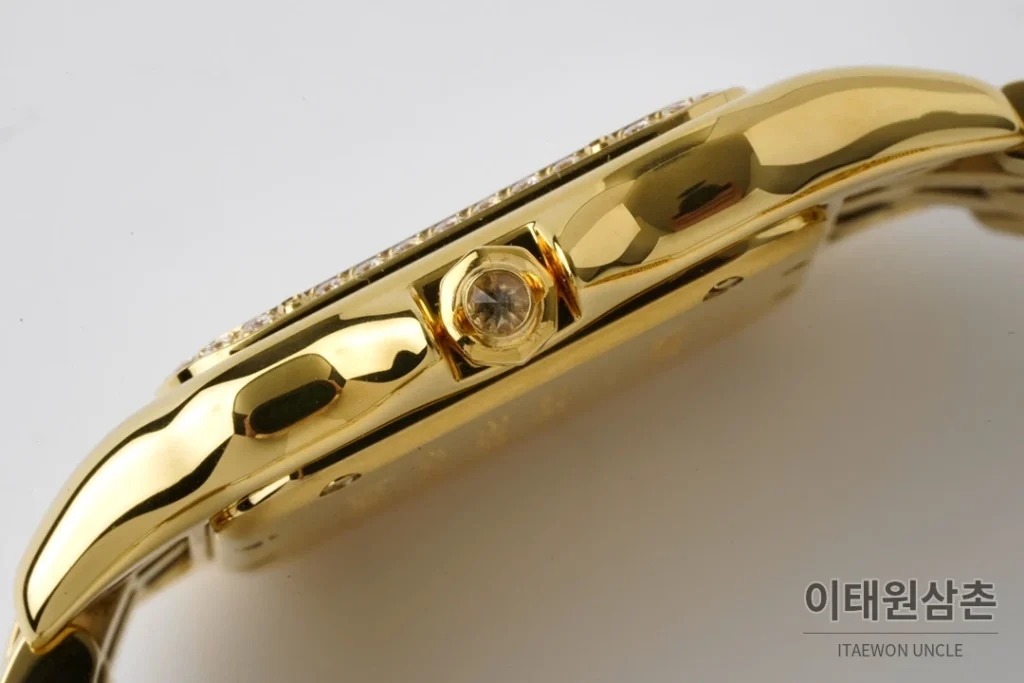 까르띠에 팬더 스틸 쥬얼 실버다이얼 쿼츠 워치 37mm 골드 브레이슬릿