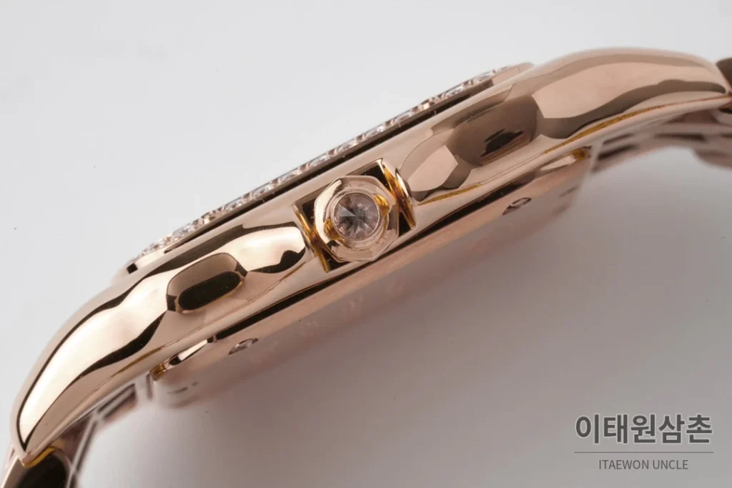 까르띠에 팬더 스틸 쥬얼 실버다이얼 쿼츠 워치 37mm 로즈골드 브레이슬릿
