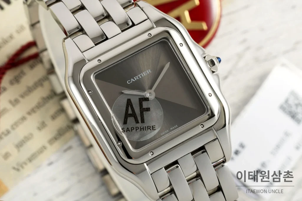 까르띠에 팬더 쿼츠 그레이 다이얼 스틸 브레이슬릿