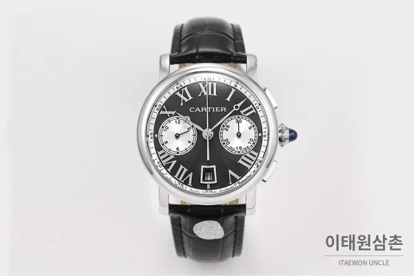 까르띠에 로통드 드 까르띠에 크로노그래프 오토매틱 40mm 블랙 다이얼 블랙 가죽 스트랩