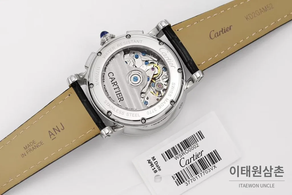 까르띠에 로통드드까르띠에 스틸 실버다이얼 크로노그래프 오토매틱 40mm 블랙 가죽 스트랩
