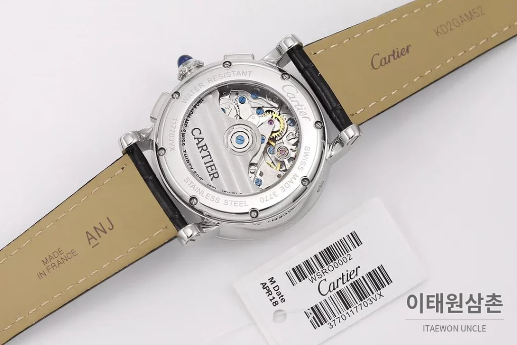 까르띠에 로통드드까르띠에 스틸 네이비다이얼 크로노그래프 오토매틱 40mm