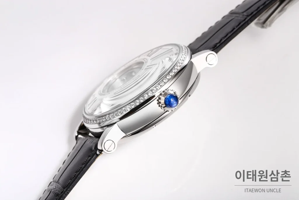 까르띠에 로통드 드 까르띠에 투르비용 42.5mm 실버 다이얼