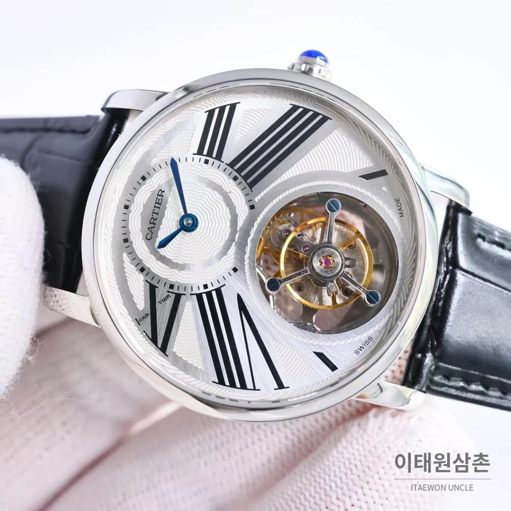 까르띠에 로통드 드 까르띠에 투르비용 스켈레톤 로만다이얼 오토매틱 42mm 실버 / 블랙 블랙 가죽 스트랩 (2)