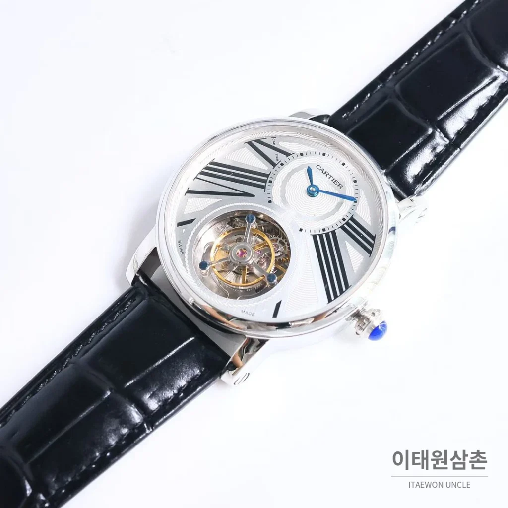 까르띠에 로통드 드 까르띠에 투르비용 스켈레톤 로만다이얼 오토매틱 42mm 실버 / 블랙 블랙 가죽 스트랩 (2)