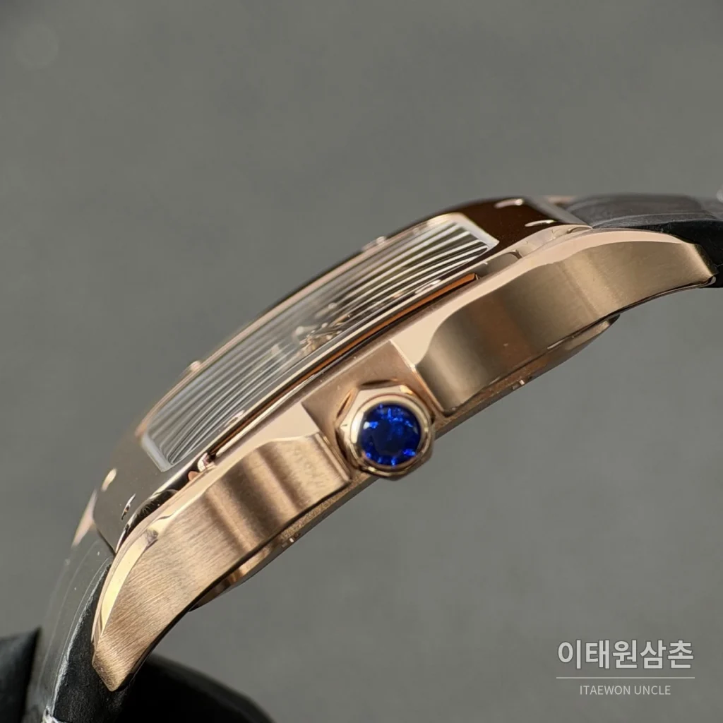 까르띠에 산토스 오토매틱 스켈레톤 다이얼 블랙 가죽 스트랩 로즈골드 베젤