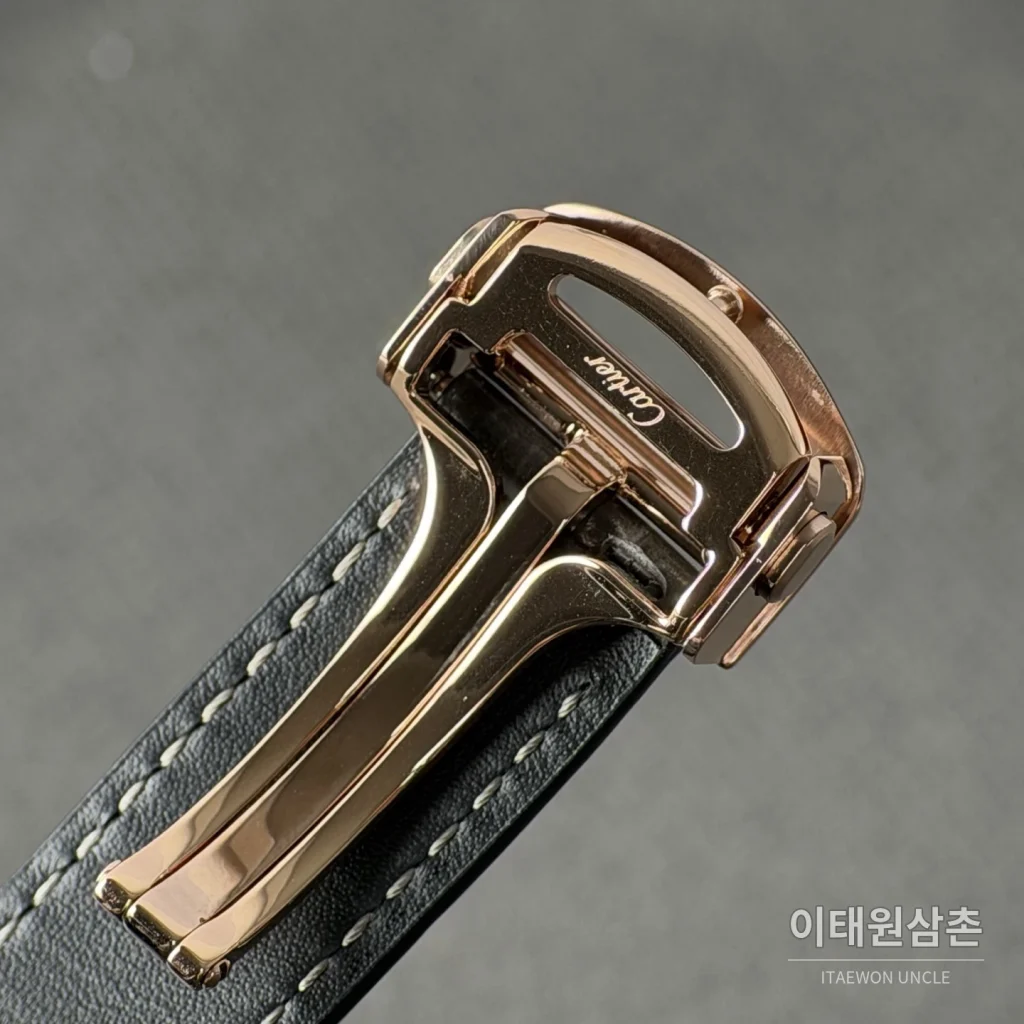 까르띠에 산토스 오토매틱 스켈레톤 다이얼 블랙 가죽 스트랩 로즈골드 베젤