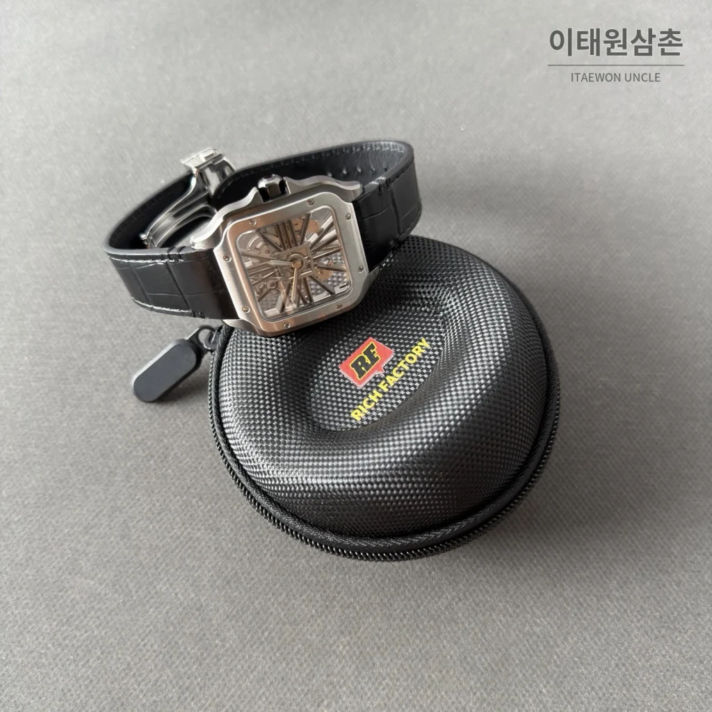 까르띠에 산토스 오토매틱 스켈레톤 다이얼 블랙 가죽 스트랩