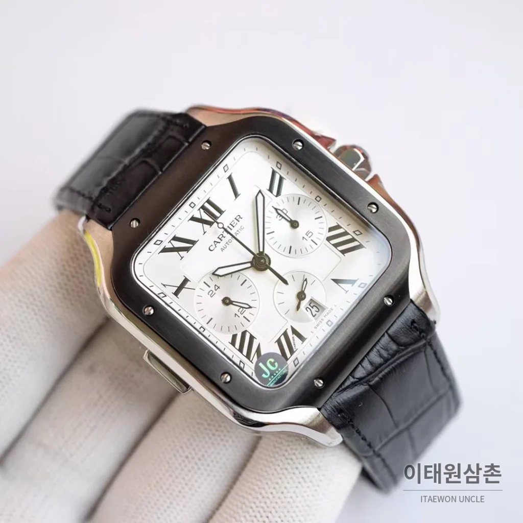 까르띠에 산토스 드 까르띠에 크로노그래프 블랙다이얼 오토매틱 51mm 블랙 가죽 스트랩 블랙 베젤
