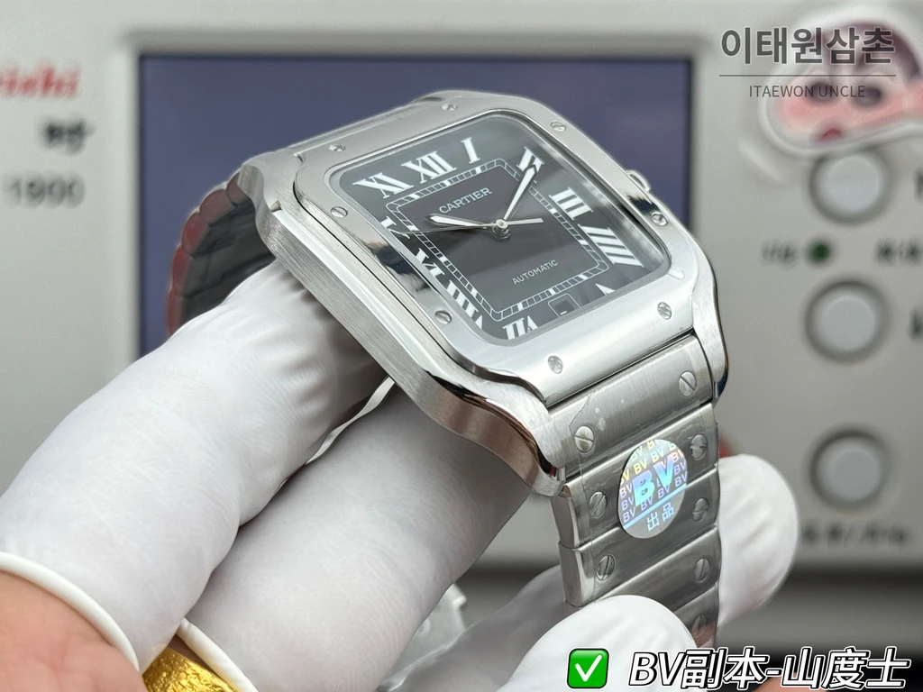 까르띠에 산토스 드 까르띠에 스틸 블랙 다이얼 오토매틱 39.8mm