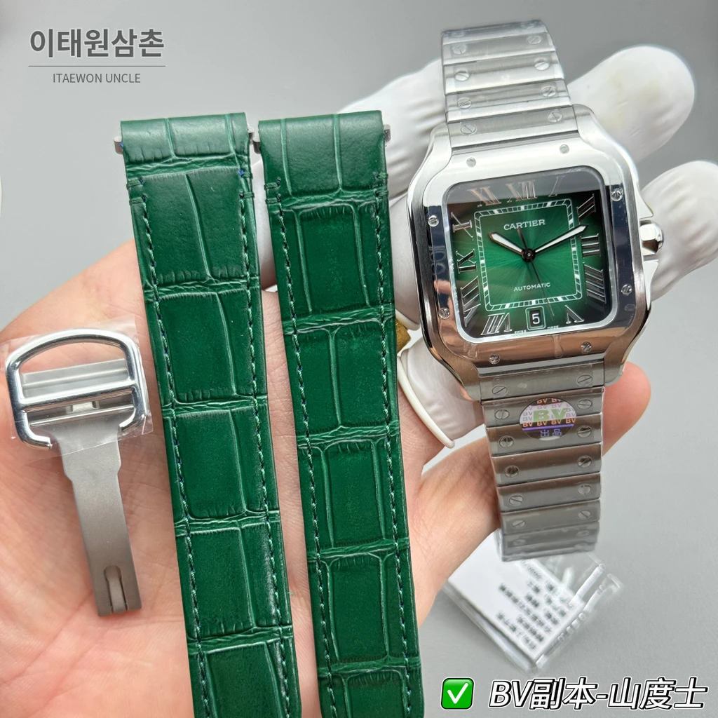 까르띠에 산토스 드 까르띠에 스틸 에메랄드 그린 다이얼 오토매틱 39.8mm