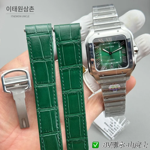 까르띠에 산토스 드 까르띠에 스틸 에메랄드 그린 다이얼 오토매틱 39.8mm