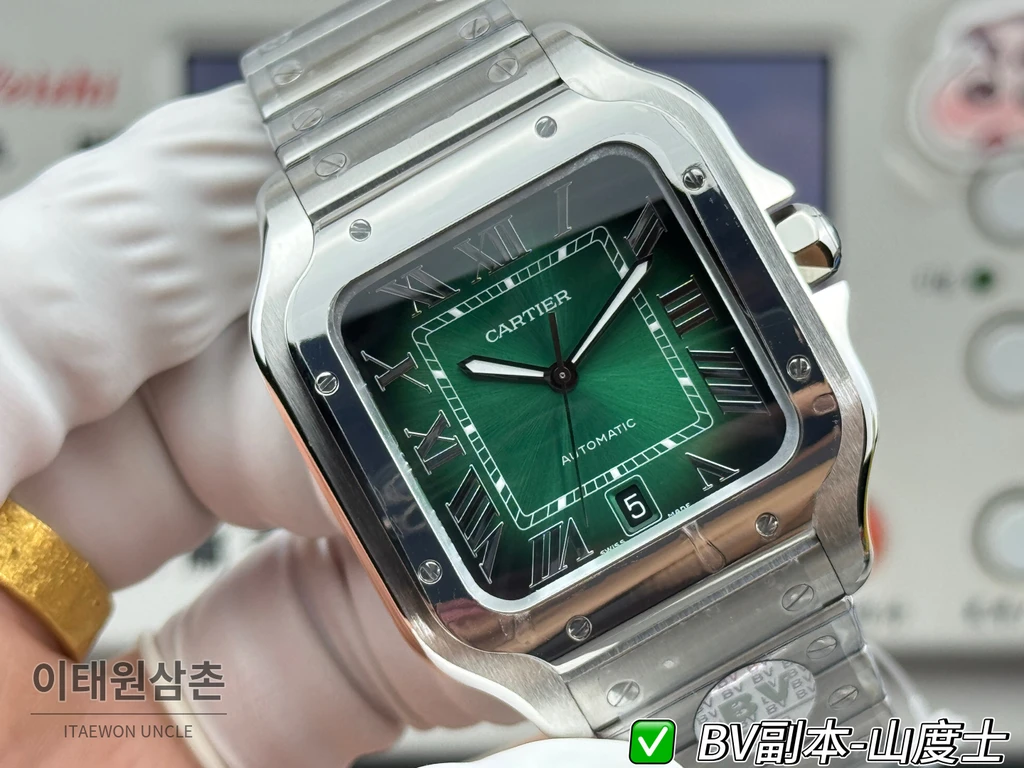 까르띠에 산토스 드 까르띠에 스틸 에메랄드 그린 다이얼 오토매틱 39.8mm