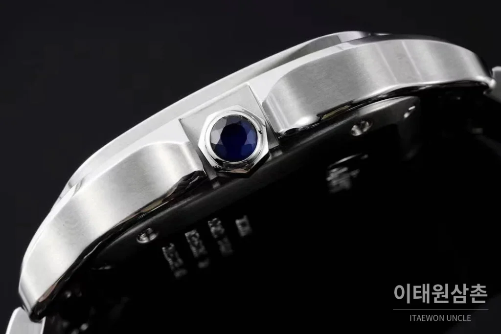 까르띠에 산토스 드 까르띠에 스틸 화이트로만다이얼 오토매틱 35.1mm 스틸 브레이슬릿