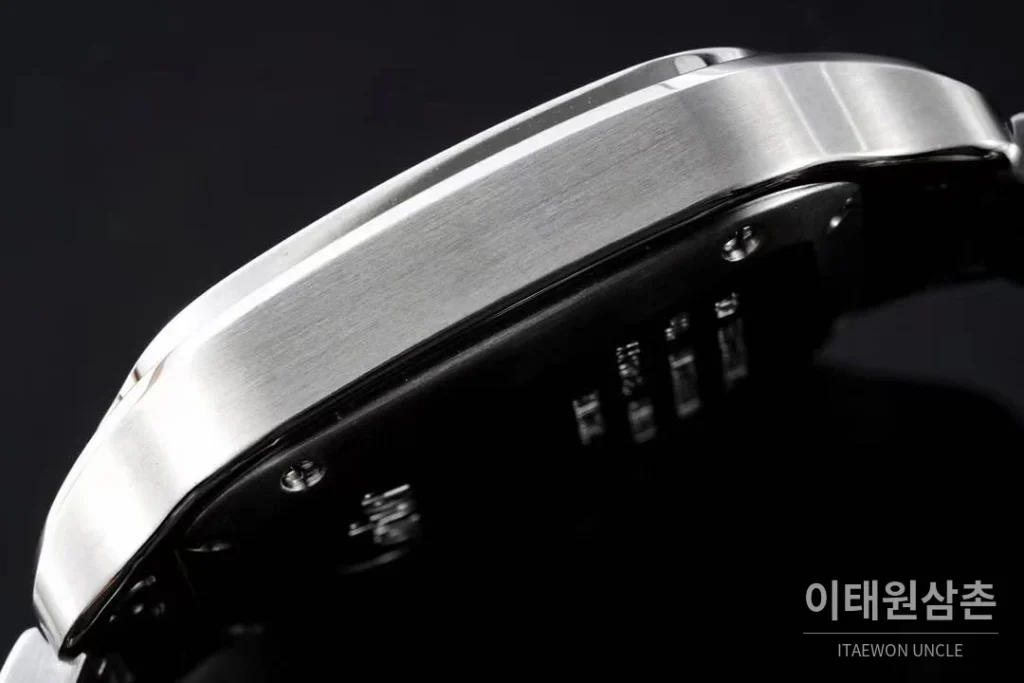 까르띠에 산토스 드 까르띠에 스틸 화이트로만다이얼 오토매틱 35.1mm 스틸 브레이슬릿
