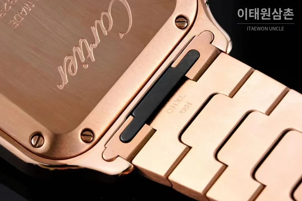 까르띠에 산토스 드 까르띠에 스틸 화이트로만다이얼 오토매틱 35.1mm 로즈골드 브레이슬릿 로즈골드 베젤