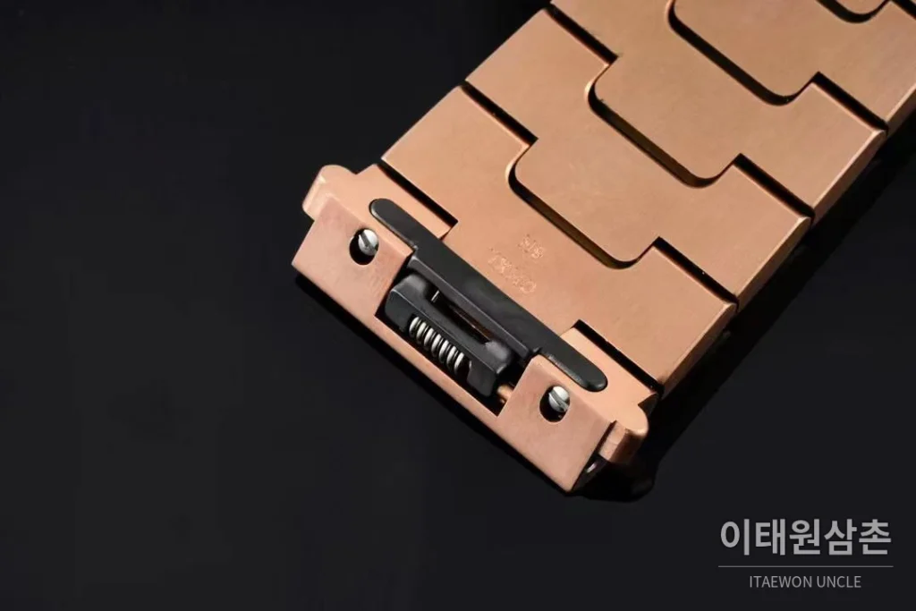 까르띠에 산토스 드 까르띠에 스틸 화이트로만다이얼 오토매틱 35.1mm 로즈골드 브레이슬릿 로즈골드 베젤