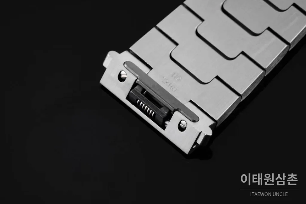 까르띠에 산토스 드 까르띠에 스틸 화이트로만다이얼 오토매틱 35.1mm 투톤 브레이슬릿 골드 베젤