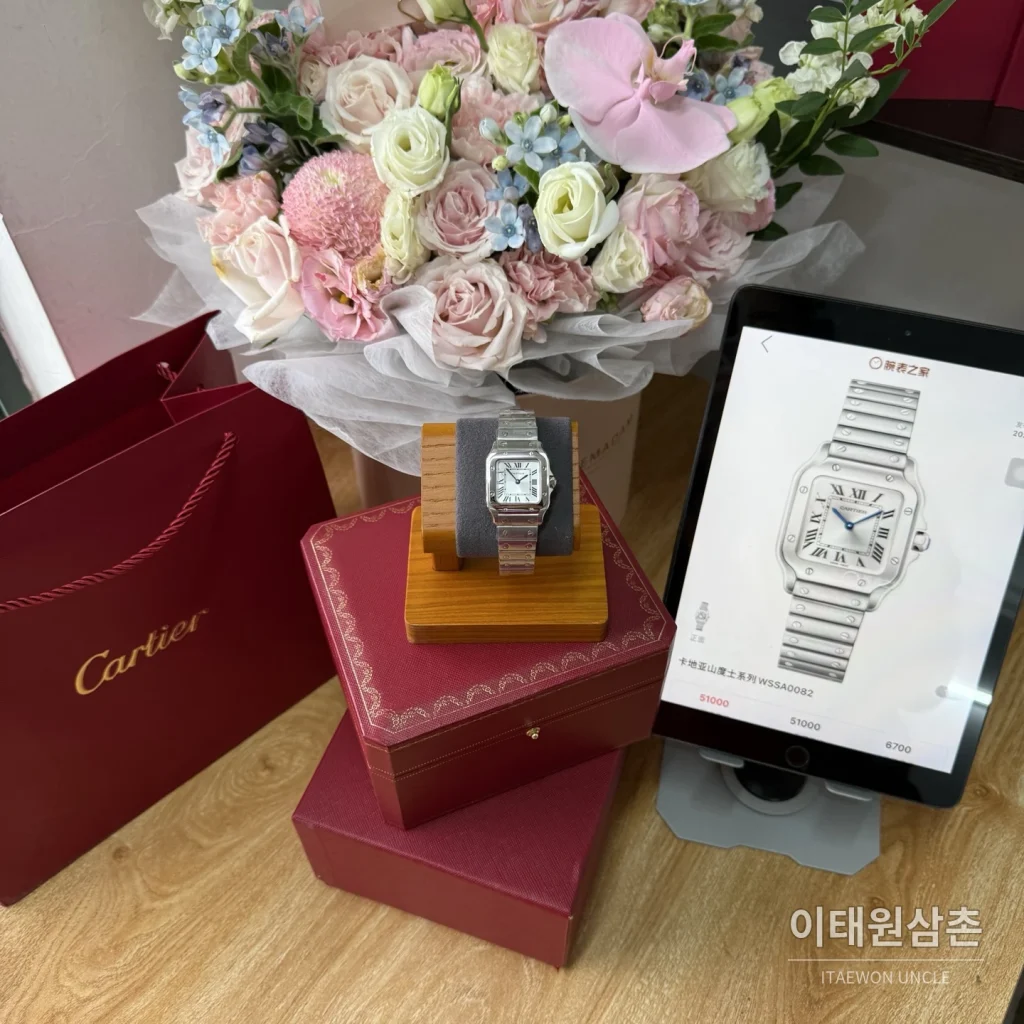 까르띠에 산토스 쿼츠 화이트 다이얼 스틸 브레이슬릿 (2)