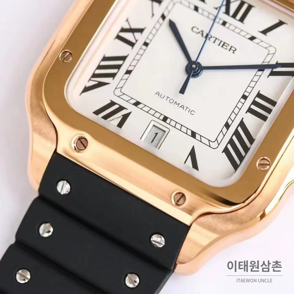 까르띠에 산토스 러버 스트랩 블랙다이얼 오토매틱 39.8mm 블랙 / 화이트 로즈골드 베젤