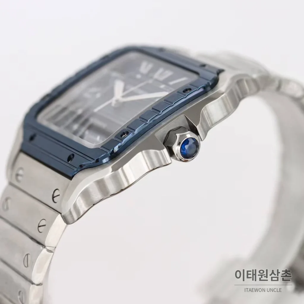 까르띠에 산토스 스틸 블루베젤 러버스트랩 오토매틱 39.8mm 네이비 다이얼