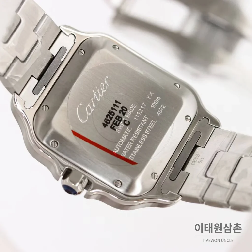 까르띠에 산토스 스틸 블루베젤 러버스트랩 오토매틱 39.8mm 네이비 다이얼
