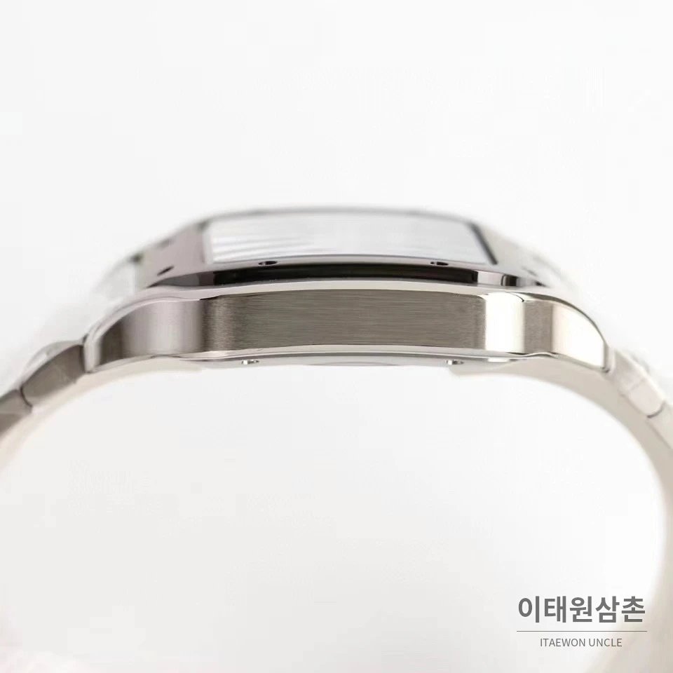 까르띠에 산토스 스틸 로마인덱스 브레이슬릿 오토매틱 39.8mm 그레이 다이얼