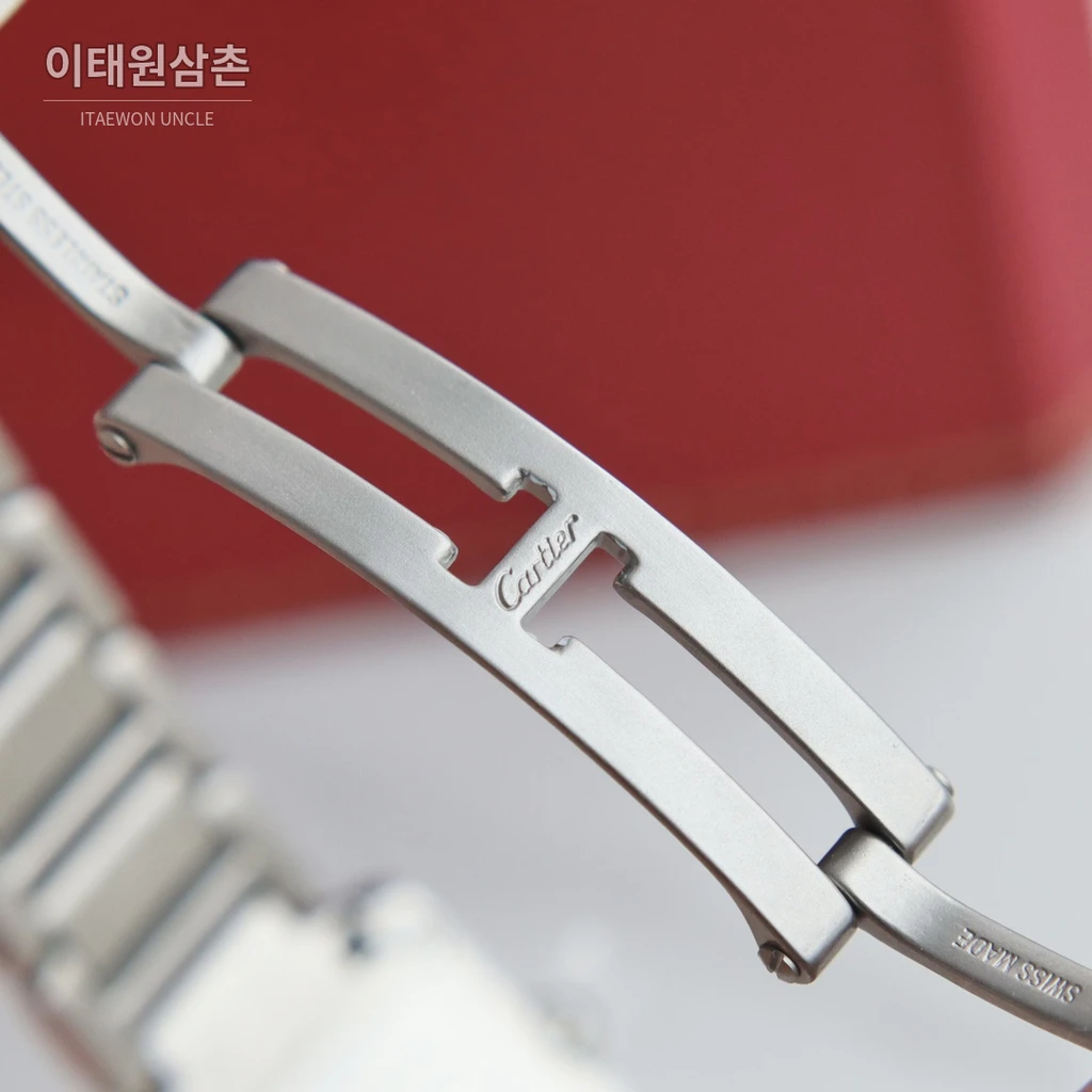 까르띠에 탱크 프랑세즈 스틸 다이아몬드 실버다이얼 쿼츠 25.7mm 스틸 브레이슬릿