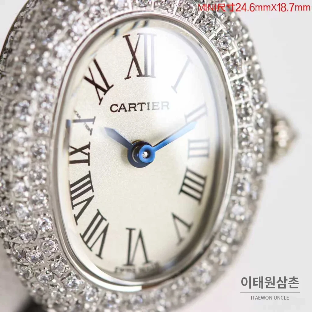 까르띠에 탱 루이 미니 골드톤 화이트다이얼 로만인덱스 블루핸즈 쿼츠 24mm 골드 / 화이트 (2)