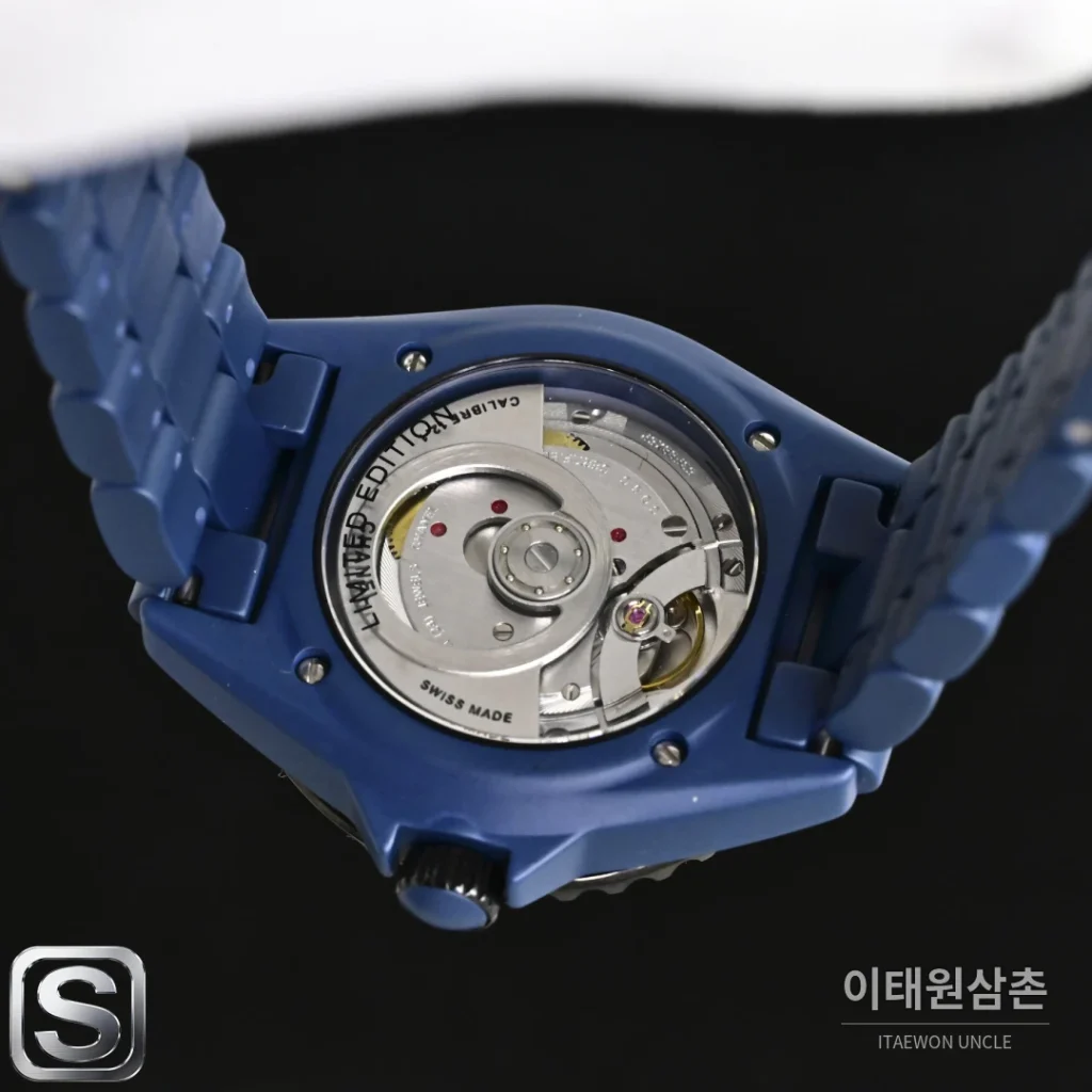샤넬 J12 Bleu 오토매틱
