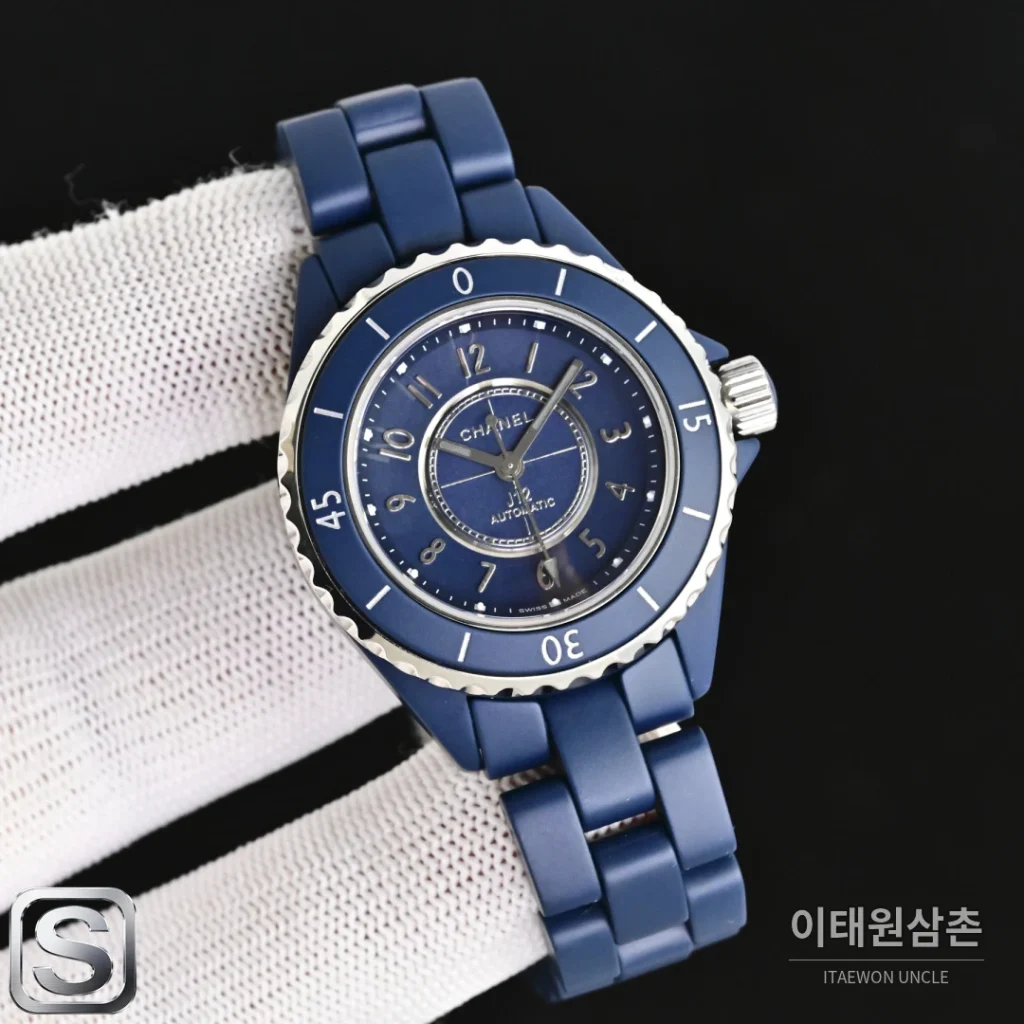 샤넬 J12 블루 오토매틱 세라믹 브레이슬릿 실버 베젤