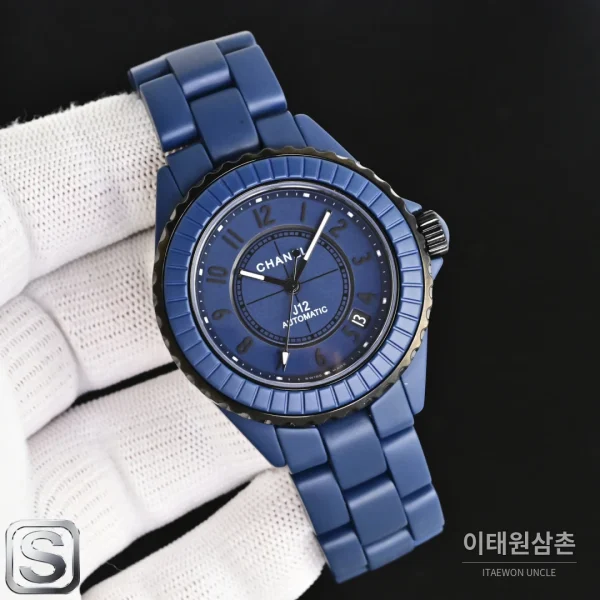 샤넬 J12 블루 오토매틱 세라믹 브레이슬릿 블랙 베젤 (6)