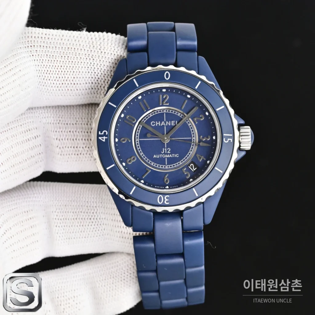 샤넬 J12 블루 오토매틱 세라믹 브레이슬릿 실버 베젤