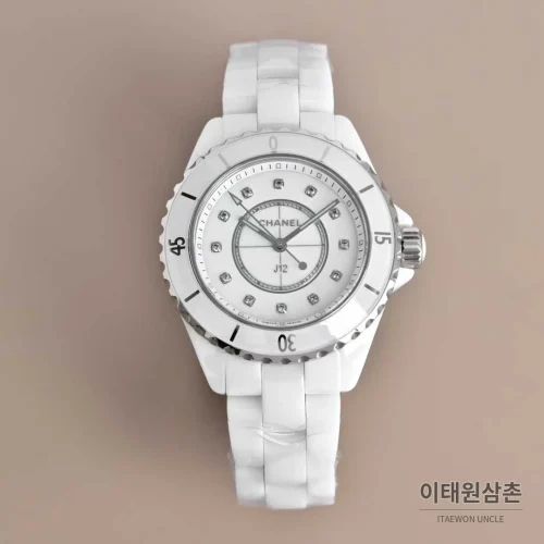 샤넬 J12 세라믹 화이트다이얼 아라비아인덱스 쿼츠 33mm 세라믹 브레이슬릿 화이트 베젤 (2)