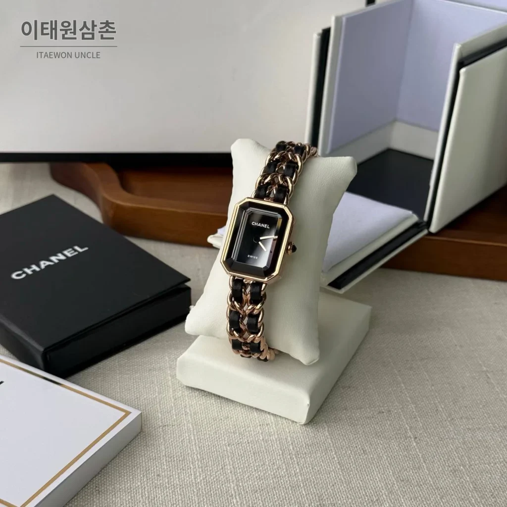 샤넬 프리미에르 스틸 레더 브레이슬릿 쿼츠 여성시계 20mm 블랙 다이얼 로즈골드 베젤
