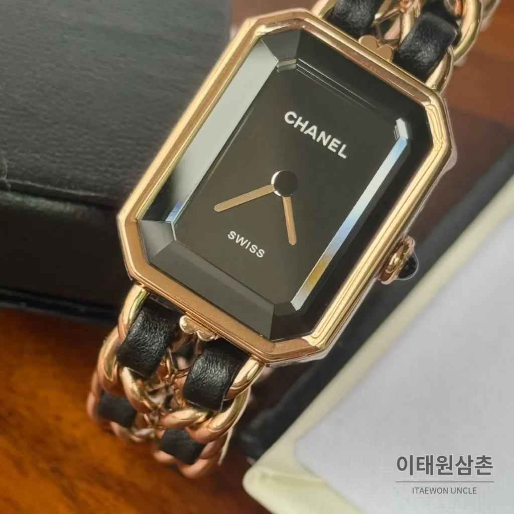 샤넬 프리미에르 스틸 레더 브레이슬릿 쿼츠 여성시계 20mm 블랙 다이얼 로즈골드 베젤
